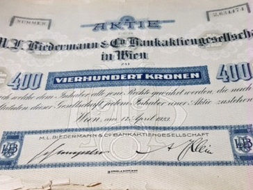 Austria  400 Bond