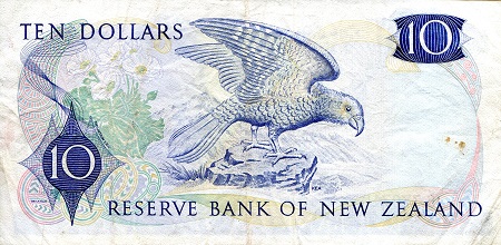 New Zealand 10 Dollars F (see large scan) pick #: 166b